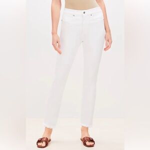 LOFT Frayed 10” High Rise Skinny Jeans in White Size 24/00